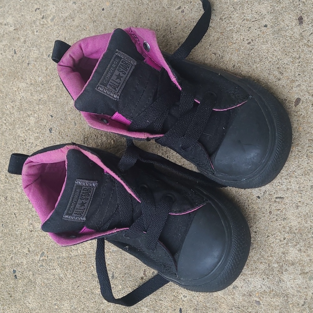 Converse Black Hitops size 10